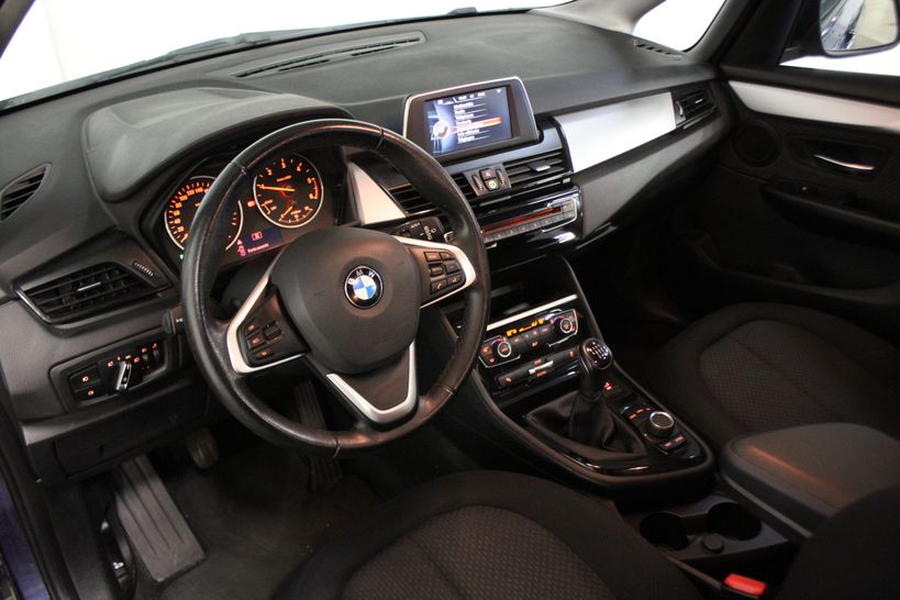 BMW SERIE 2 GRAN TOURER F46 2015 - Photo n°13