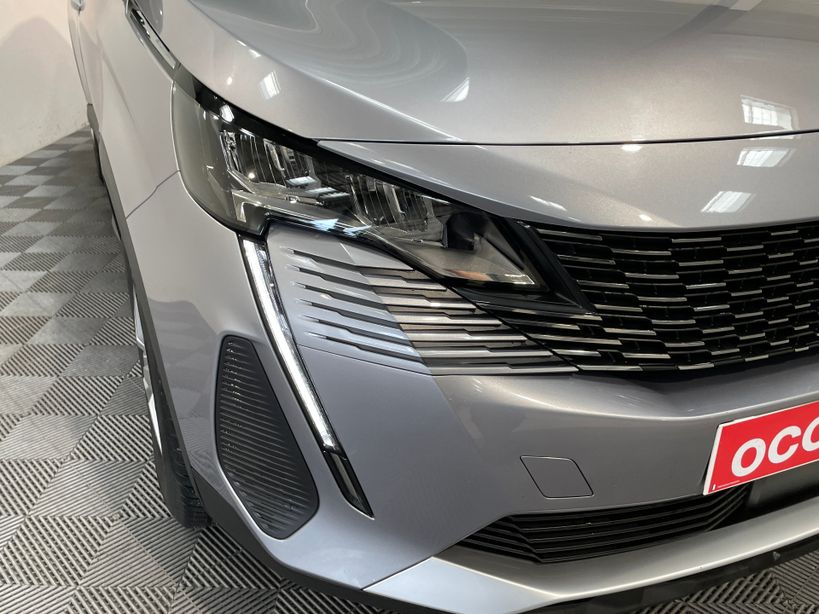 PEUGEOT 5008 2023 - Photo n°4