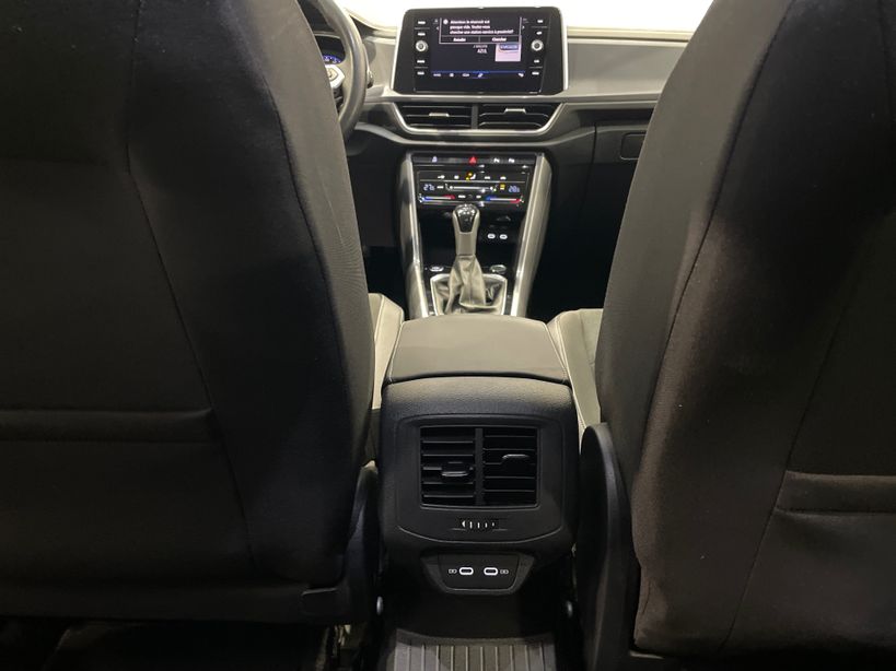 VOLKSWAGEN T ROC 2023 - Photo n°39