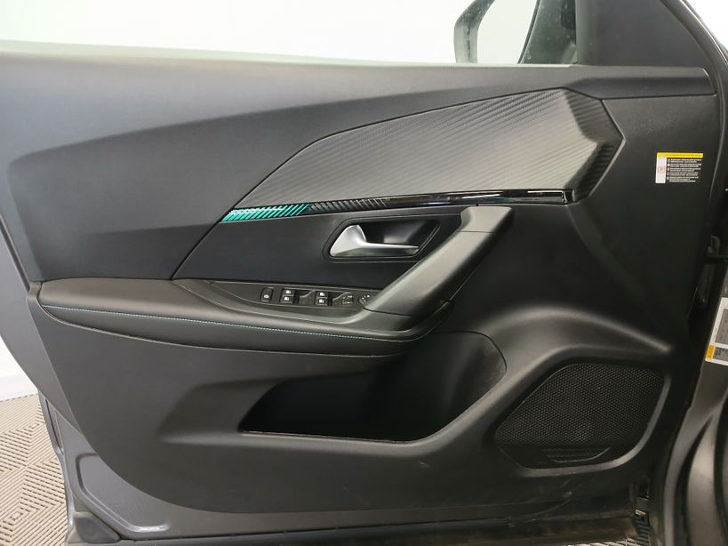 PEUGEOT 2008 2023 - Photo n°10