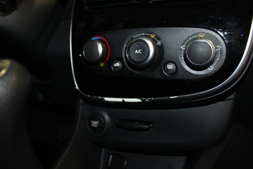 RENAULT CLIO IV SOCIETE 2015 - Photo n°5