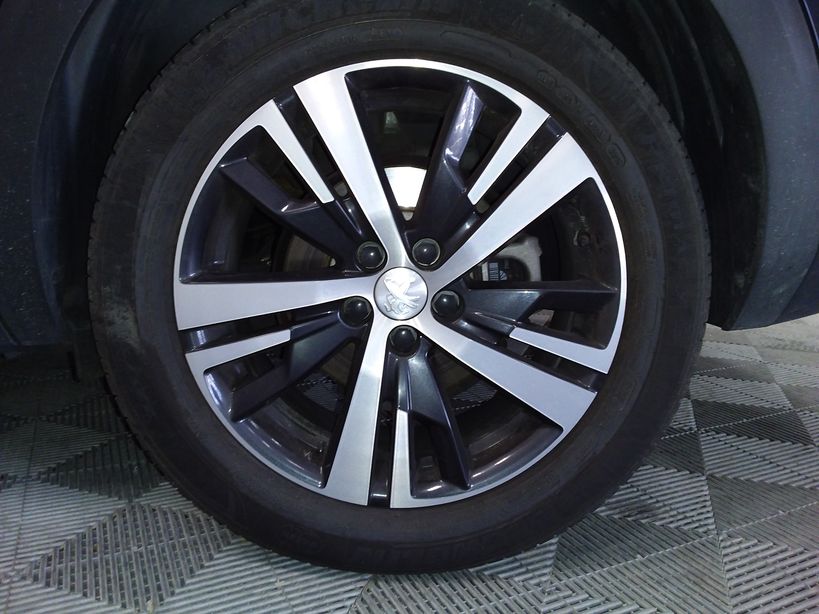 PEUGEOT 5008 2019 - Photo n°14