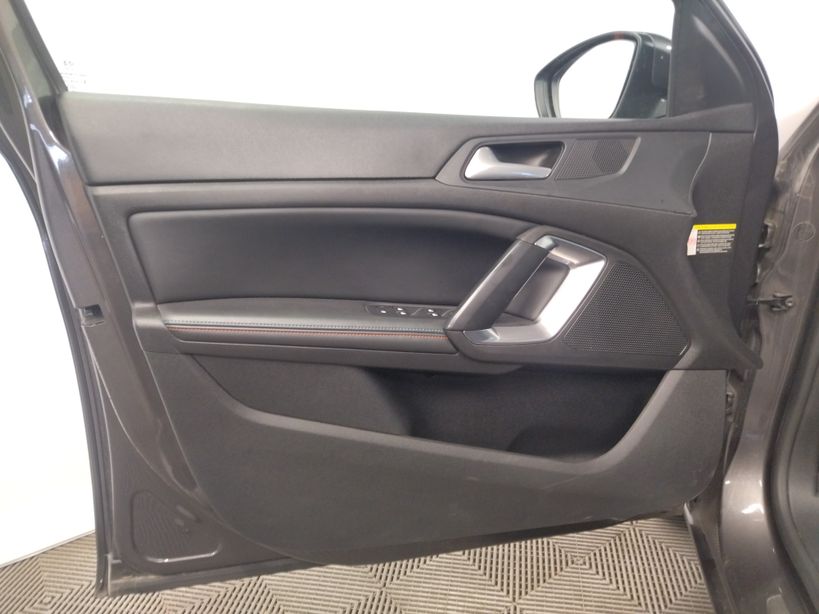 PEUGEOT 308 2020 - Photo n°8