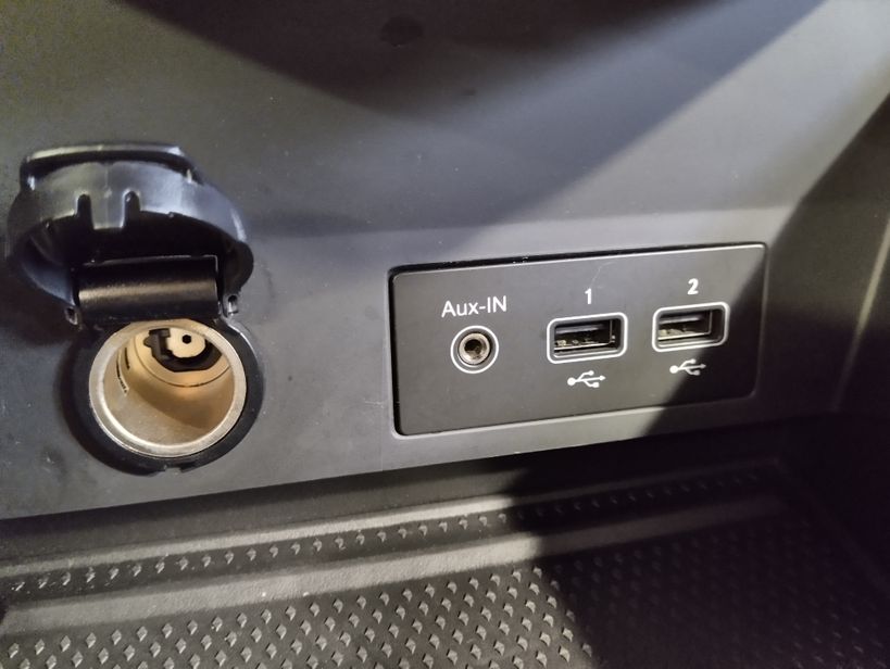 RENAULT CAPTUR 2022 - Photo n°32