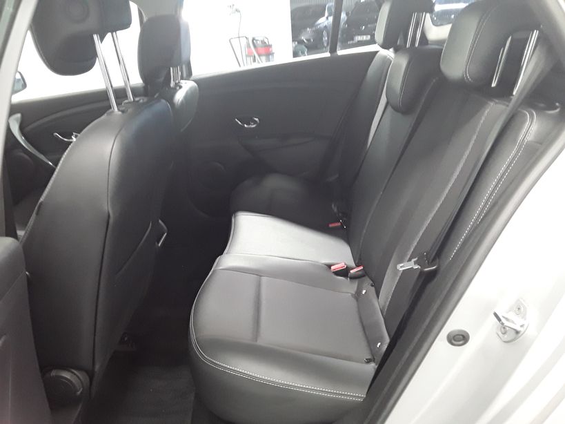 RENAULT MEGANE III ESTATE BUSINESS 2014 - Photo n°8