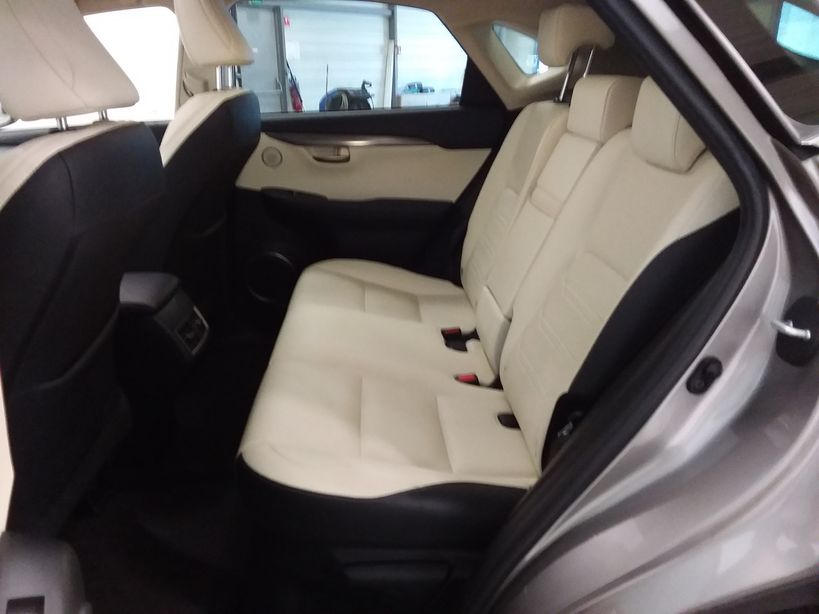 LEXUS NX 2018 - Photo n°13