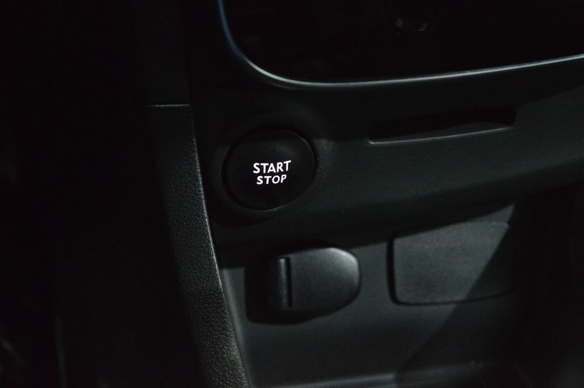 RENAULT CLIO IV 2016 - Photo n°19