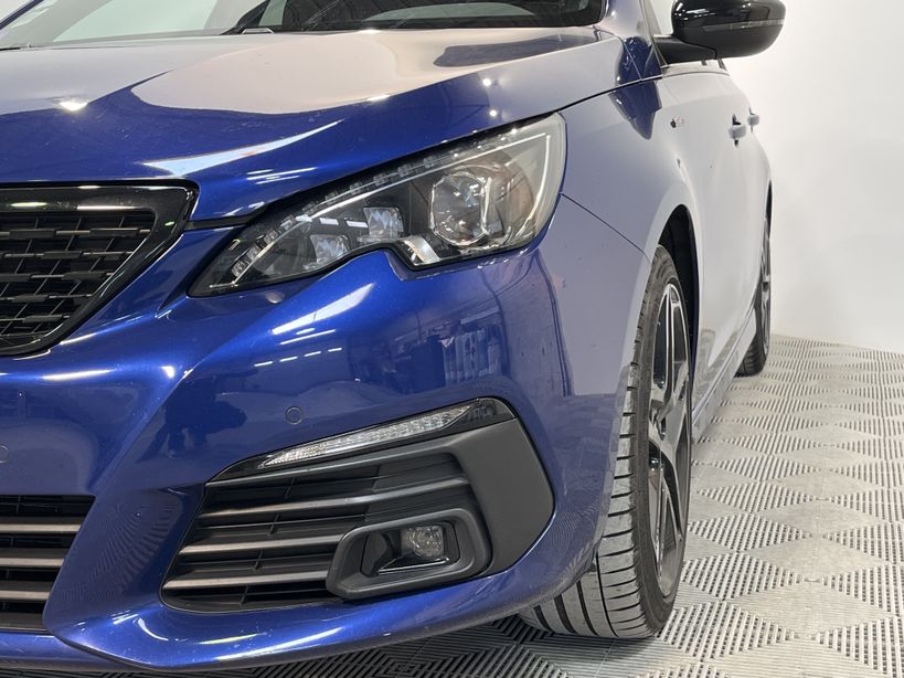PEUGEOT 308 2019 - Photo n°8