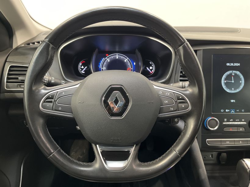 RENAULT MEGANE IV BERLINE 2020 - Photo n°11