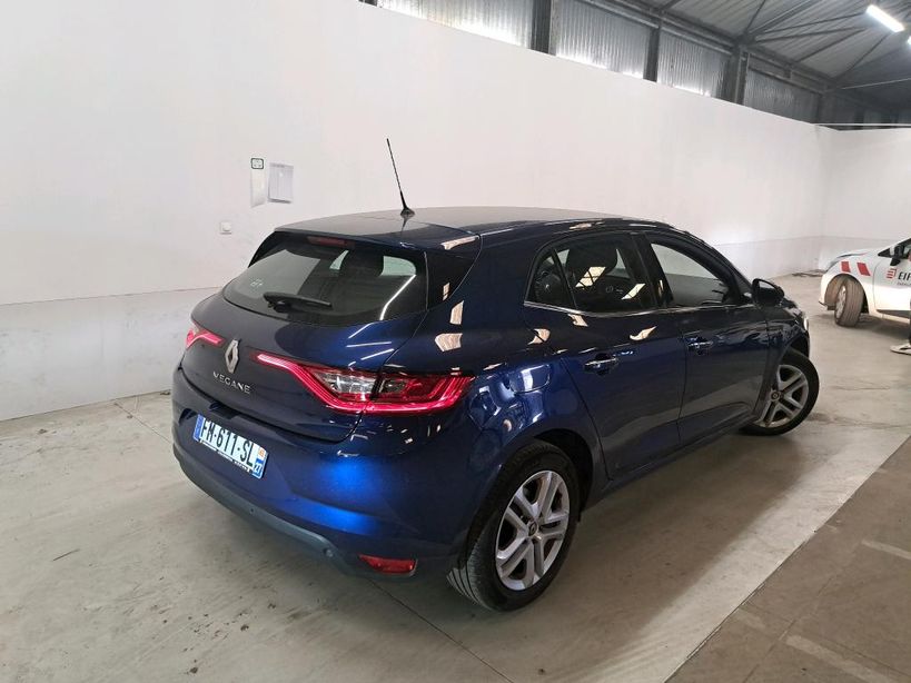 RENAULT MEGANE IV BERLINE BUSINESS 2019 - Photo n°21