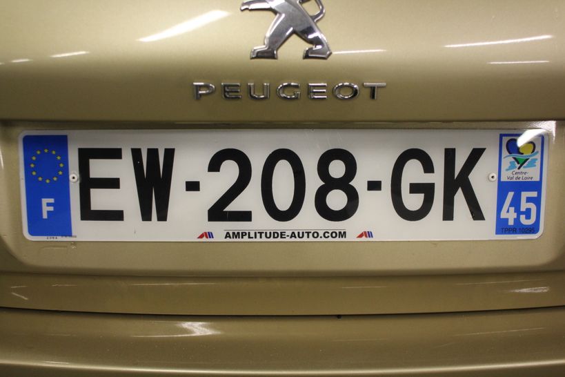 PEUGEOT 308 2018 - Photo n°1