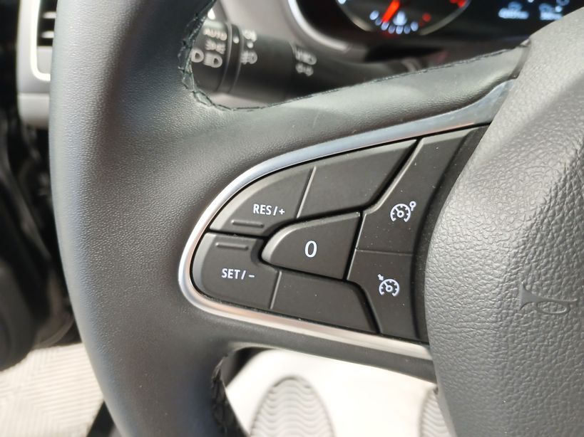 RENAULT MEGANE IV BERLINE 2022 - Photo n°27
