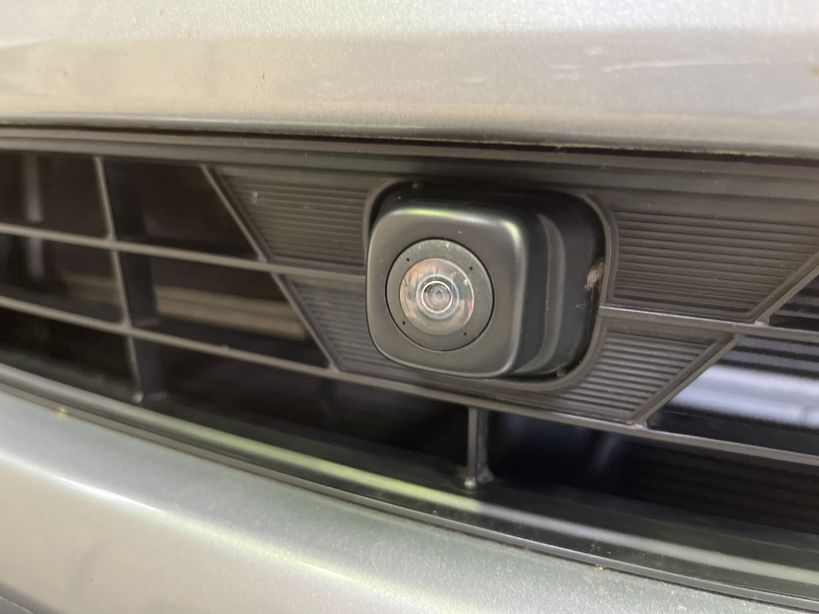TOYOTA RAV4 HYBRIDE RC18 PRO 2019 - Photo n°45