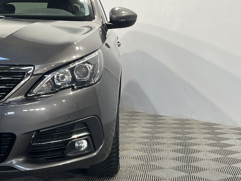 PEUGEOT 308 2021 - Photo n°7