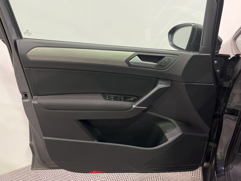 VOLKSWAGEN TOURAN 2016 - Photo n°32