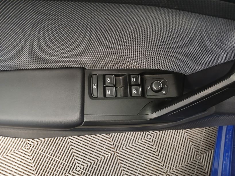 SEAT LEON SPORTSTOURER 2020 - Photo n°11