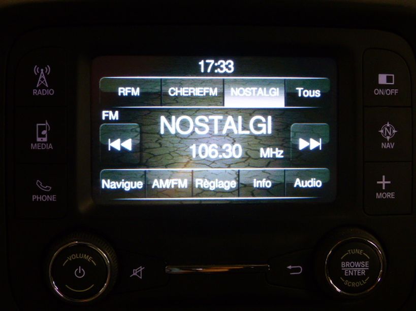 JEEP RENEGADE 2015 - Photo n°11