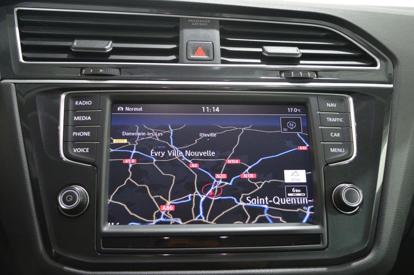 VOLKSWAGEN TIGUAN 2016 - Photo n°12