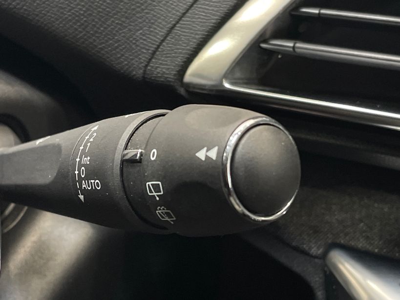 PEUGEOT 3008 2022 - Photo n°35