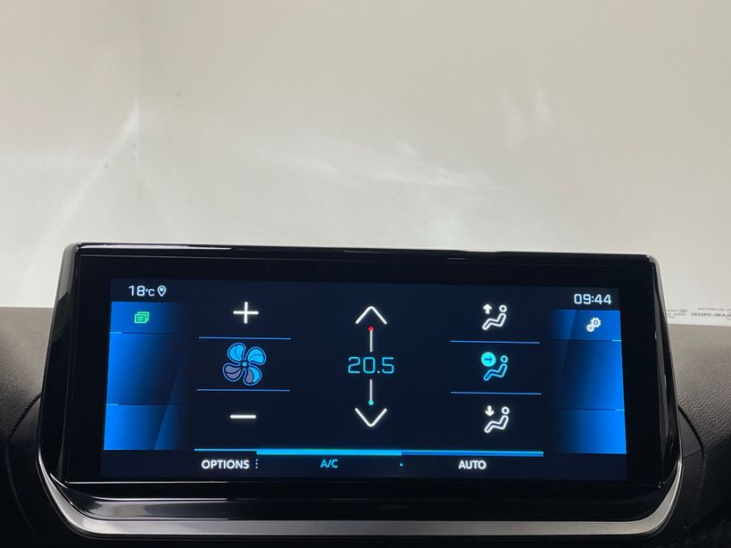 PEUGEOT 2008 2023 - Photo n°15