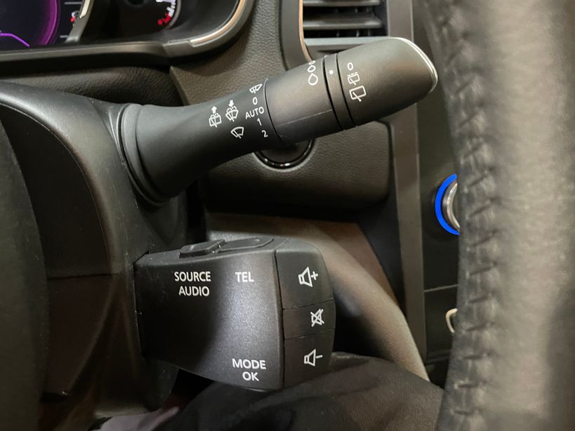 RENAULT MEGANE IV BERLINE BUSINESS 2020 - Photo n°30