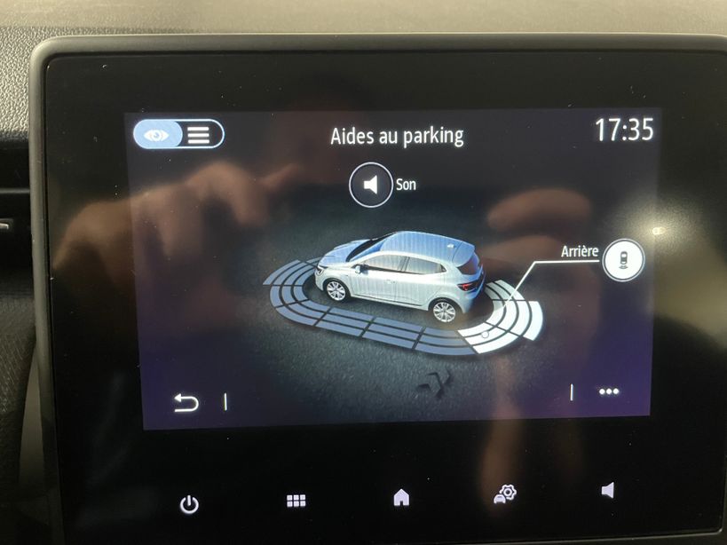 RENAULT CLIO V 2021 - Photo n°22