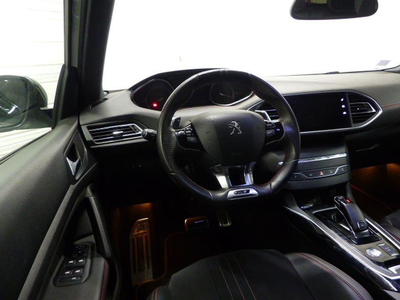 PEUGEOT 308 SW 2020 - Photo n°10
