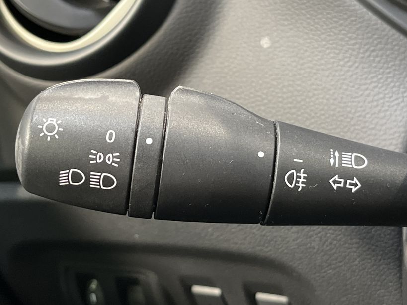 RENAULT CAPTUR 2018 - Photo n°27
