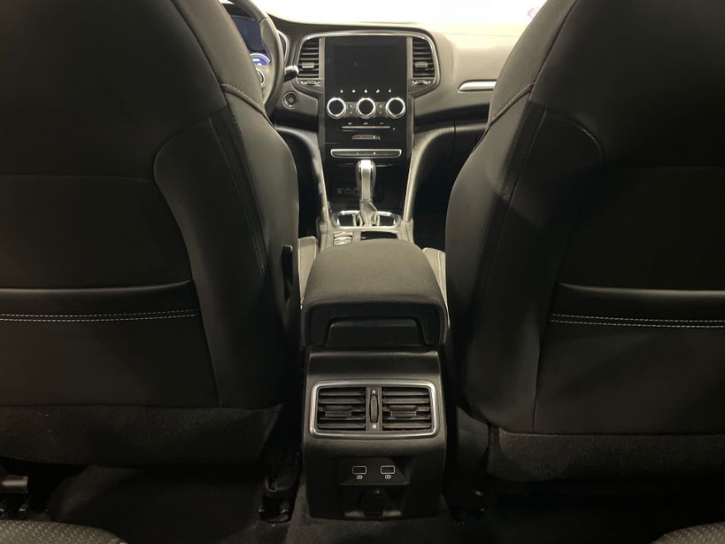 RENAULT MEGANE IV ESTATE 2021 - Photo n°40