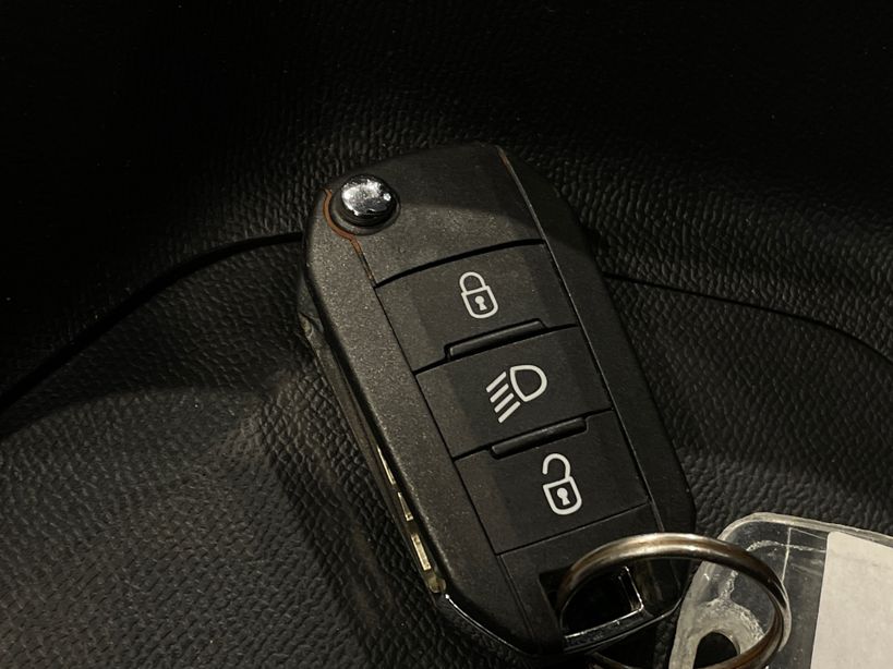 PEUGEOT 208 2025 - Photo n°37