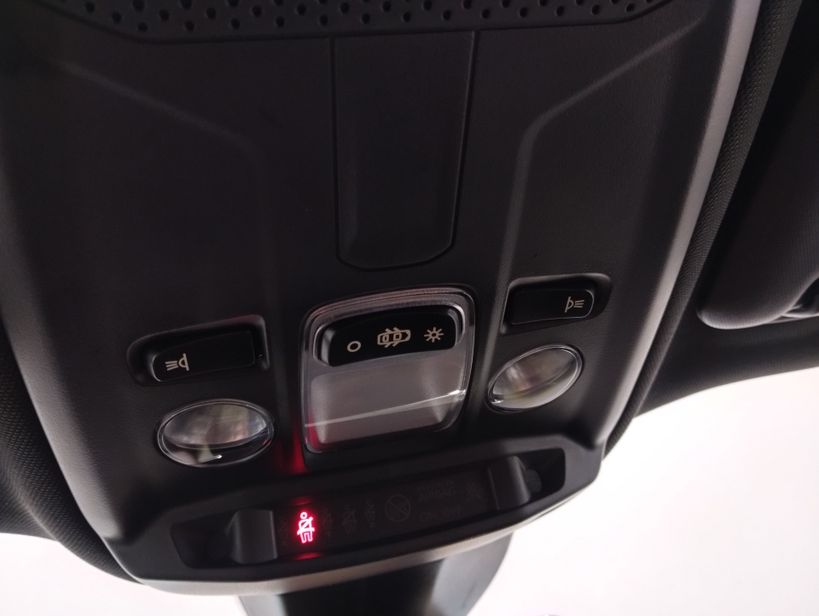 PEUGEOT 2008 2023 - Photo n°31