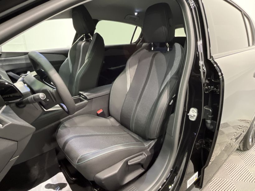 PEUGEOT 308 2023 - Photo n°10
