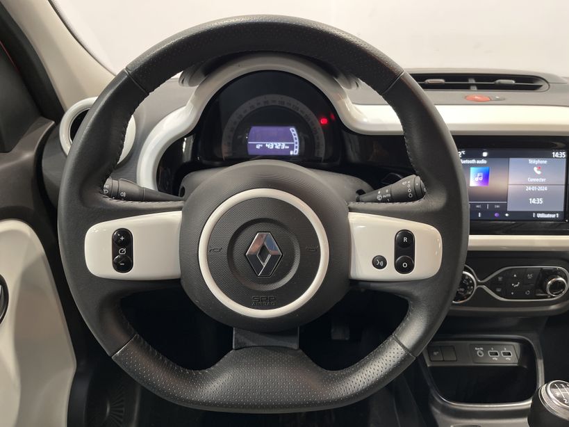 RENAULT TWINGO III 2021 - Photo n°11