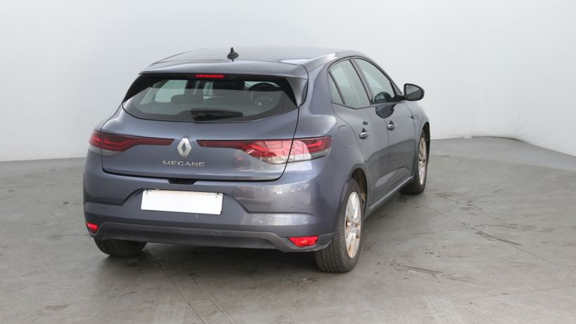 RENAULT MEGANE IV BERLINE 2022 - Photo n°4