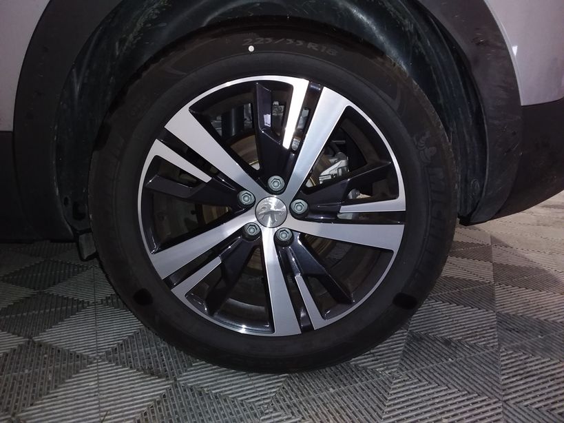 PEUGEOT 3008 2019 - Photo n°10