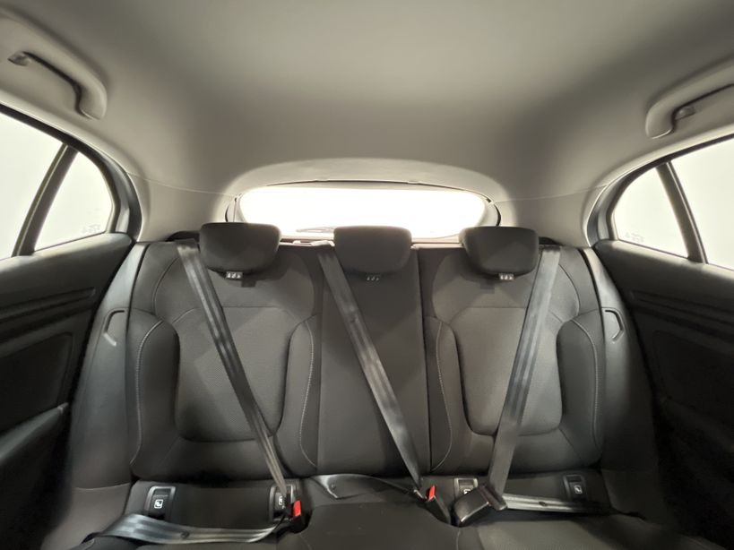 RENAULT MEGANE IV BERLINE 2021 - Photo n°41