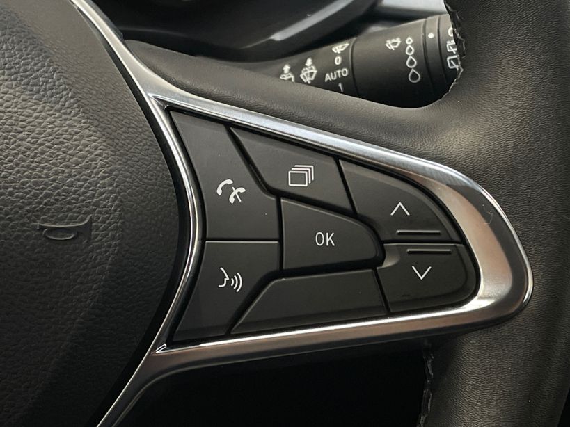 RENAULT CAPTUR 2023 - Photo n°24