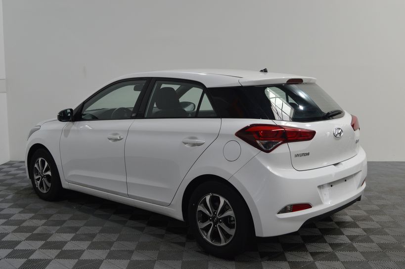 HYUNDAI i20 2018 - Photo n°7