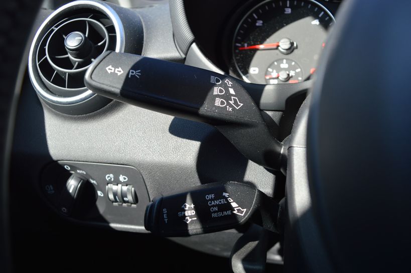 AUDI A1 SPORTBACK BUSINESS 2015 - Photo n°3