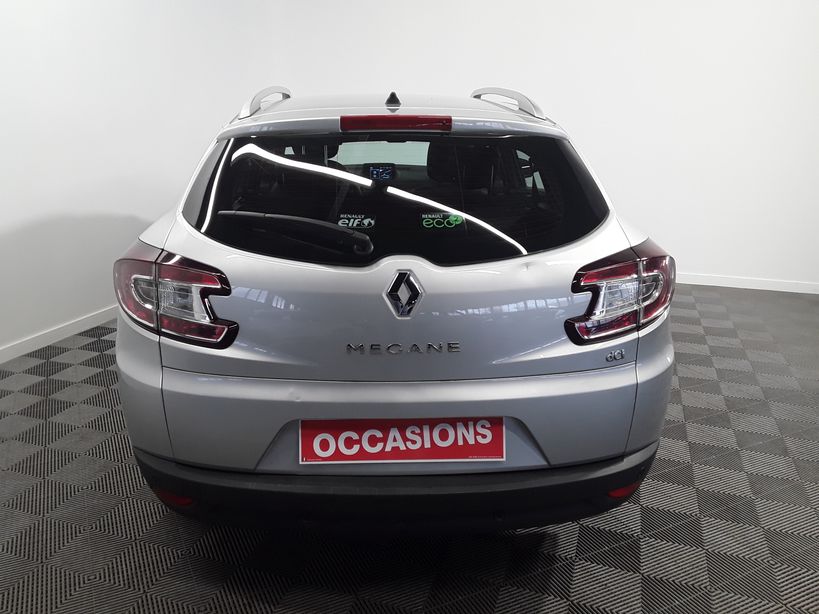 RENAULT MEGANE III ESTATE BUSINESS 2014 - Photo n°4
