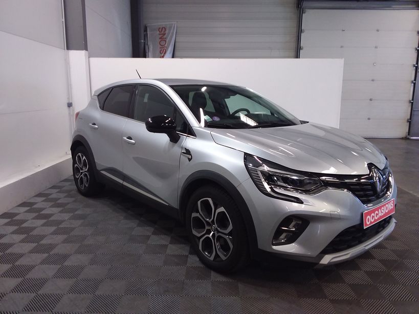 RENAULT CAPTUR 2021 - Photo n°3