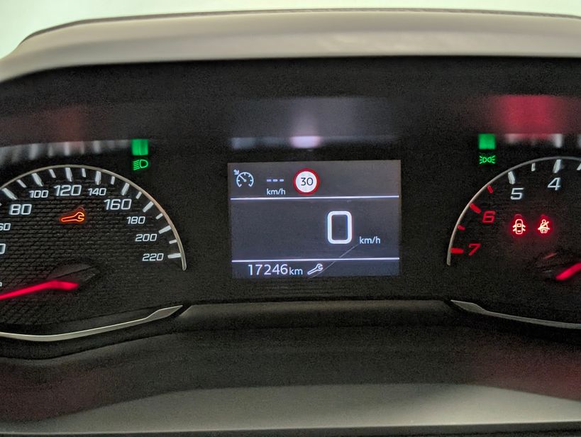 PEUGEOT 208 2024 - Photo n°16