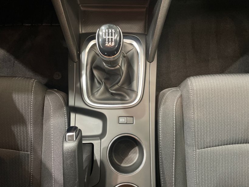 RENAULT MEGANE IV BERLINE 2022 - Photo n°20