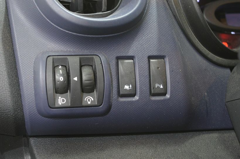 OPEL VIVARO COMBI 2017 - Photo n°11