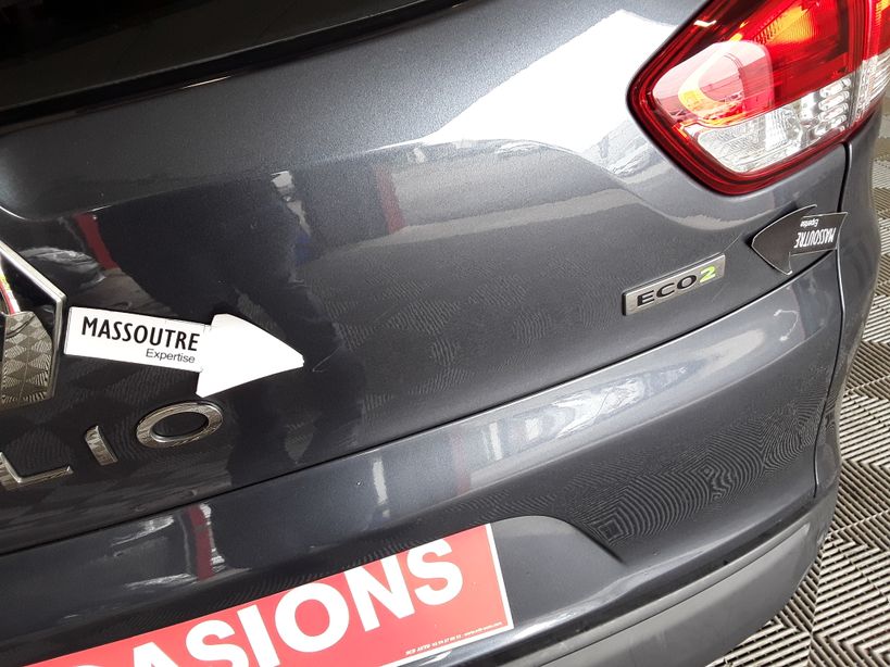 RENAULT CLIO IV ESTATE 2017 - Photo n°2