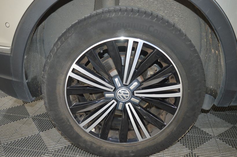 VOLKSWAGEN TIGUAN 2016 - Photo n°5