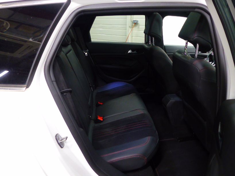 PEUGEOT 308 SW 2020 - Photo n°9