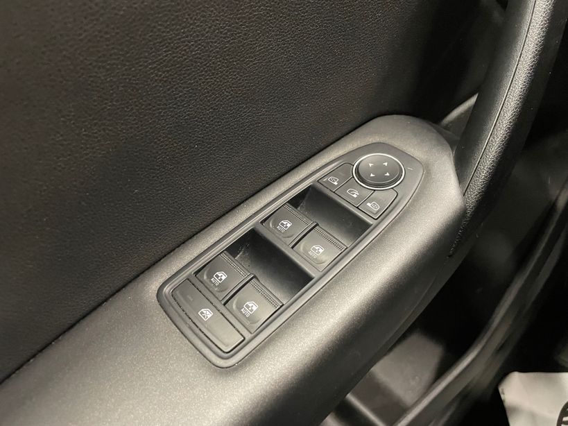 RENAULT CAPTUR 2023 - Photo n°16