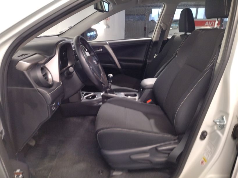 TOYOTA RAV4 2016 - Photo n°11