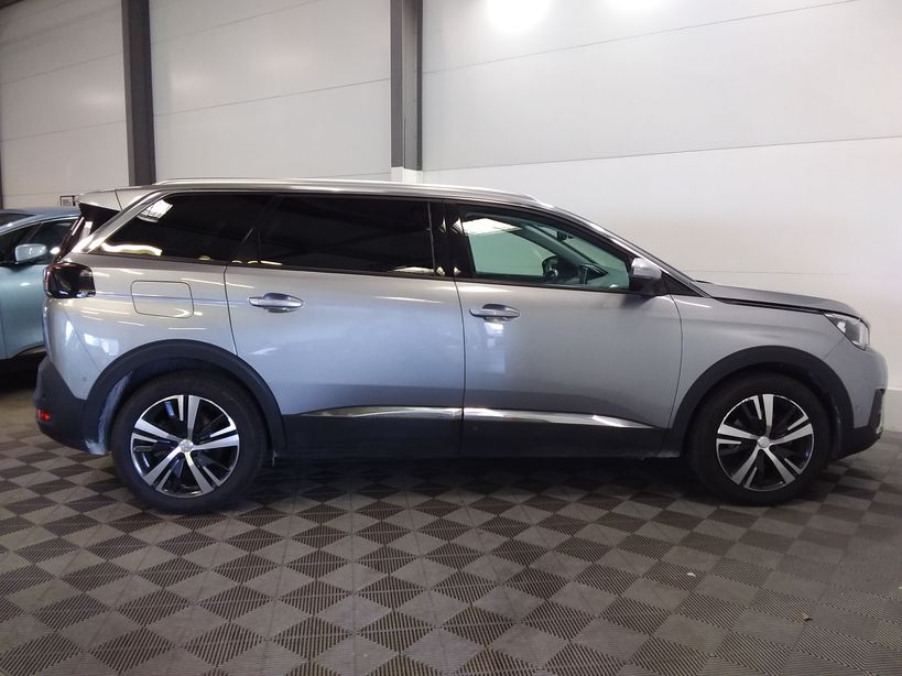 PEUGEOT 5008 2019 - Photo n°28